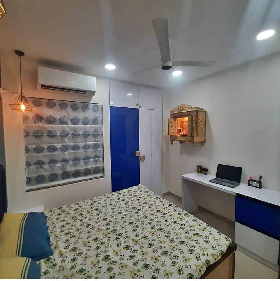  Separate Entry Ground Floor 3BHK Furnished Flat For Sale At Bengali Square. 