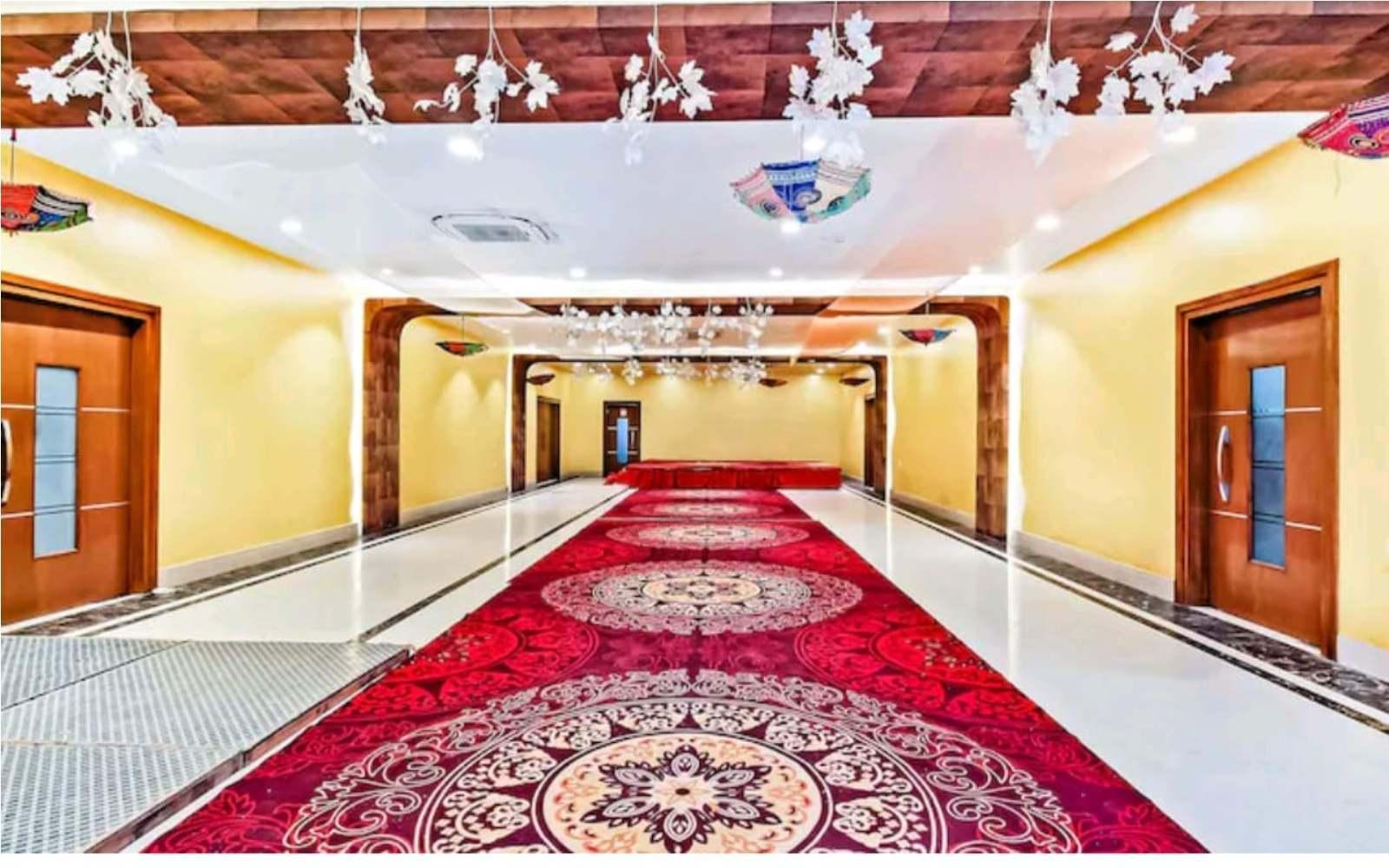 Best Banquet Hall in Gomtinagar