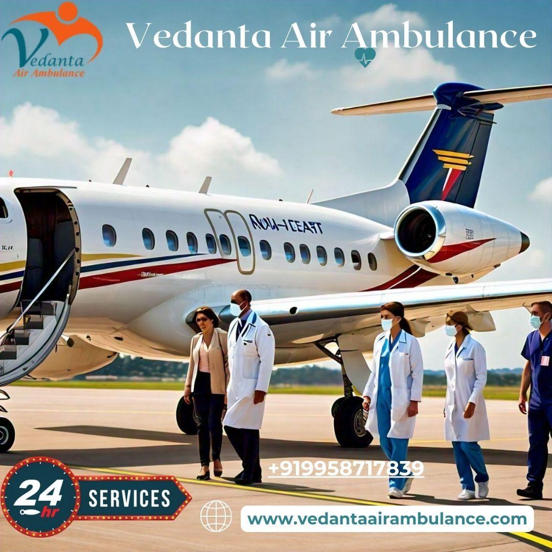 Use the World-class Vedanta Air Ambulance Service in Bhopal to Shift the Patient
