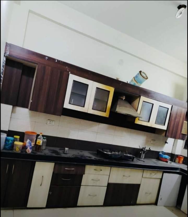 5BHK Bungalow For Sale