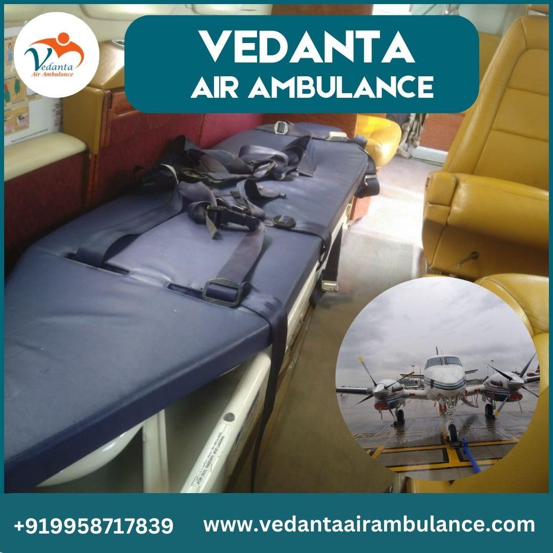 Take Vedanta Air Ambulance from Delhi with Complete Medical Amenities