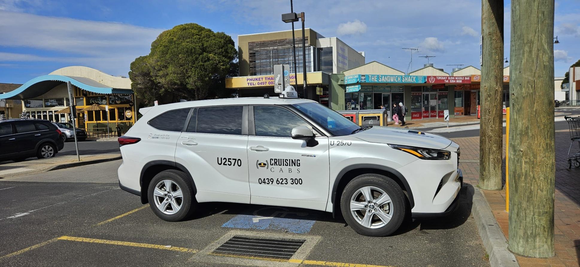 The Ultimate Guide to Booking Airport Transfers in Geelong with Cruising Cabs