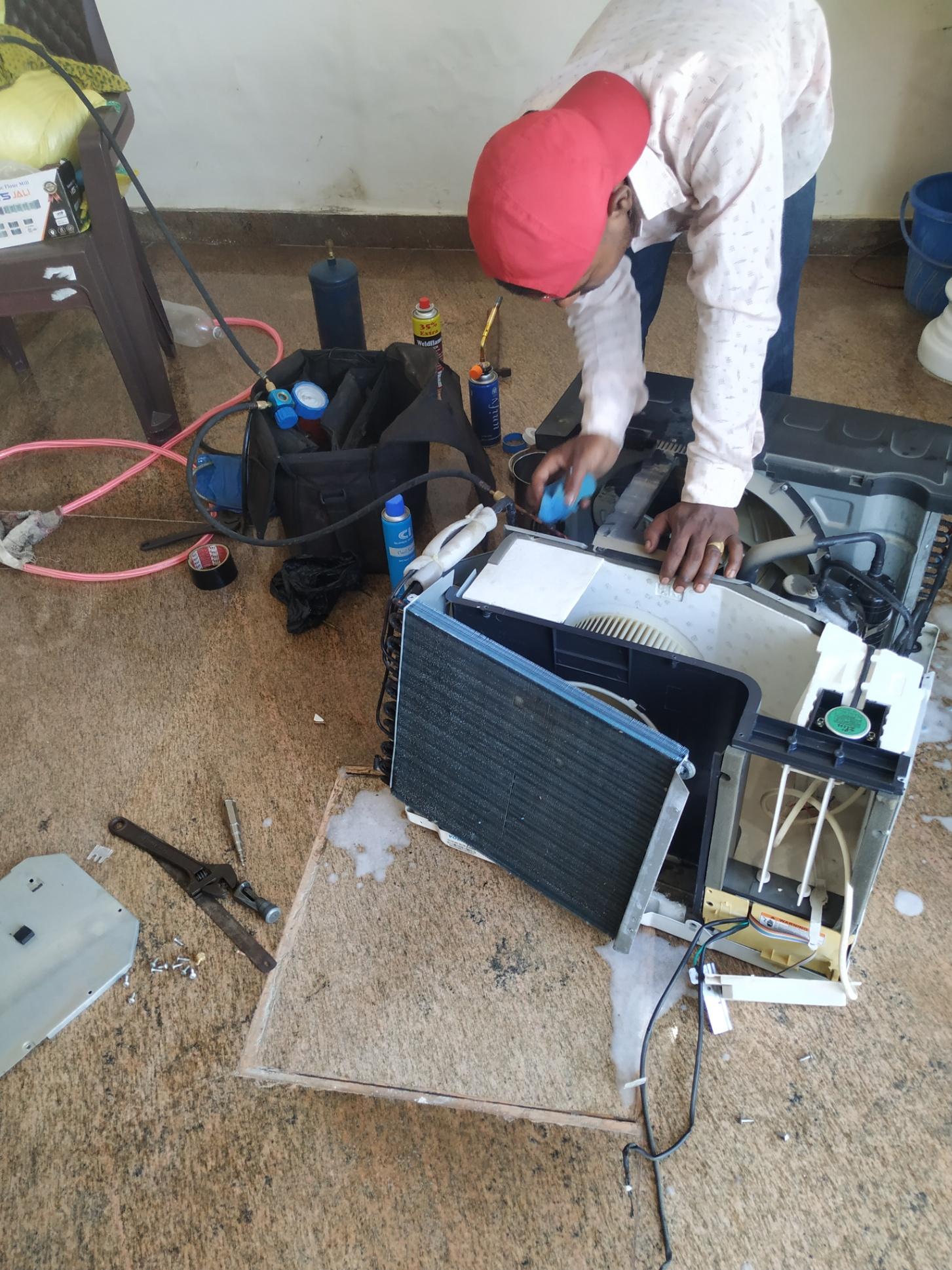 Best AC installation service in Meerut city #experttecnician