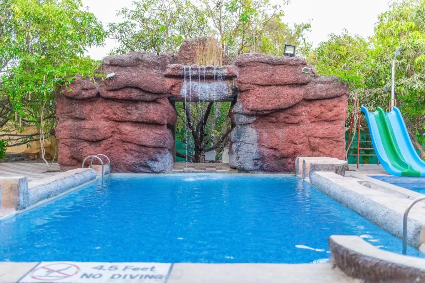 Daksh Resort and Amusement Park