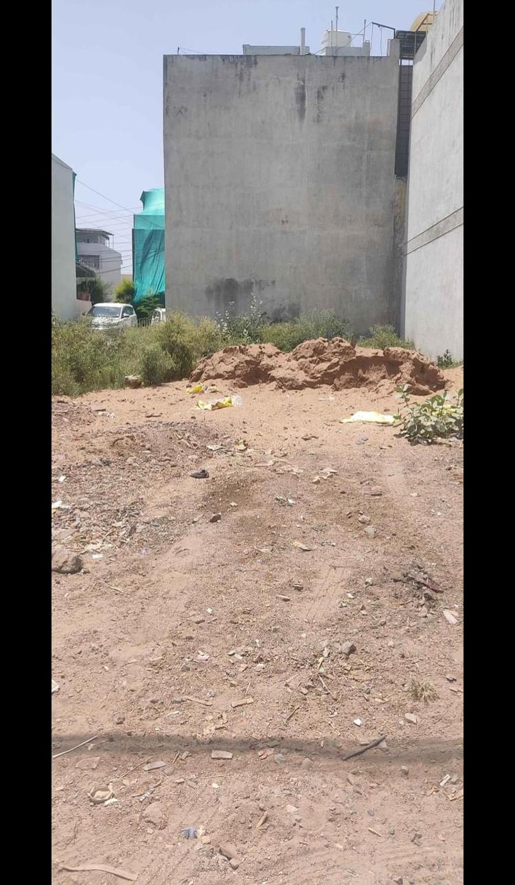 Plot For Sale Near Mahalaxmi Nagar.