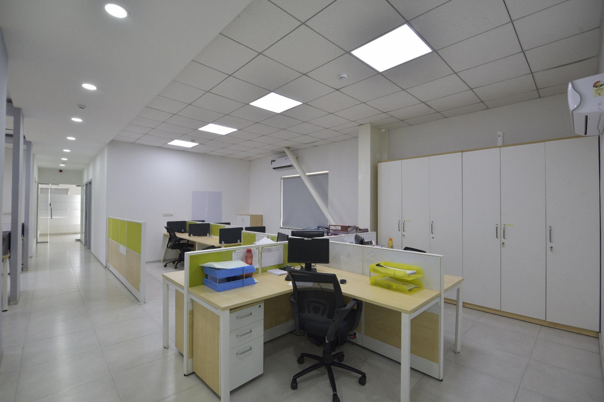 Top Commercial Interior Designers in Pune