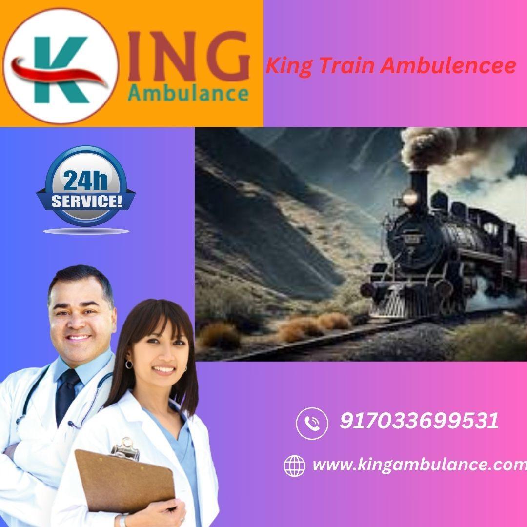 Book King Train Ambulance Services in Varanasi