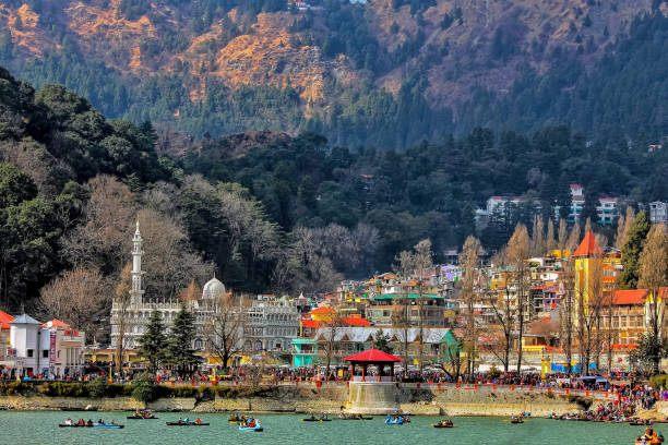 Escape to Nainital: Perfect Weather Awaits!
