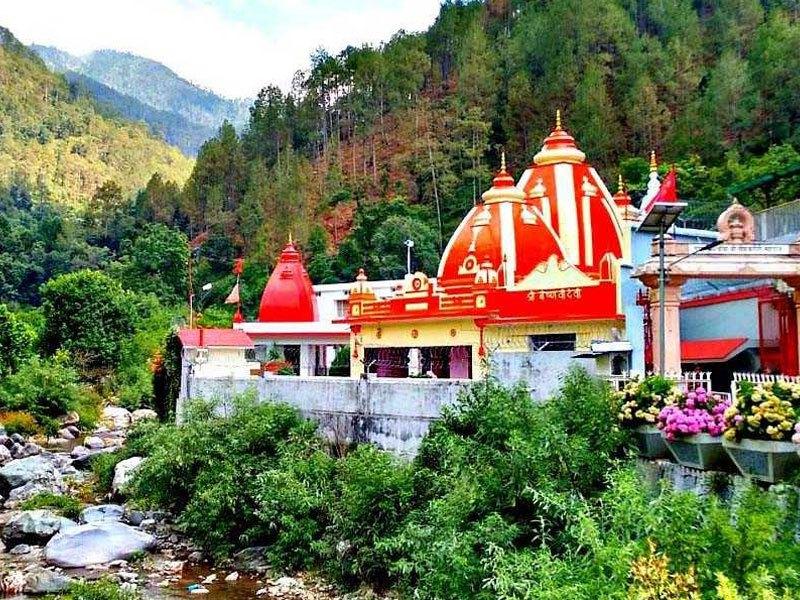 Visit the Sacred Neem Karoli Baba Temple in Kainchi