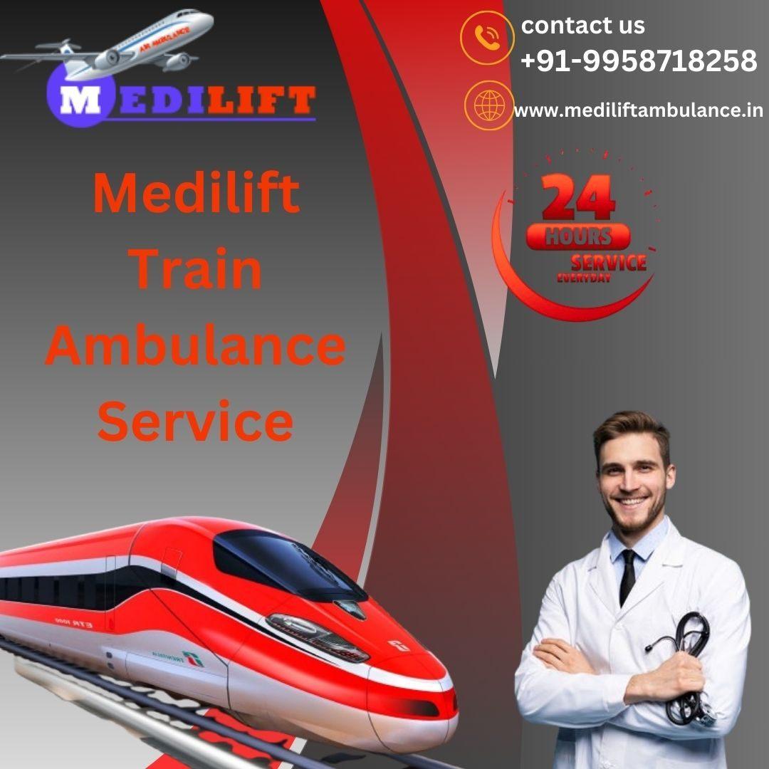  Medilift Train Ambulance Service Available in Guwahati with Full Facilities