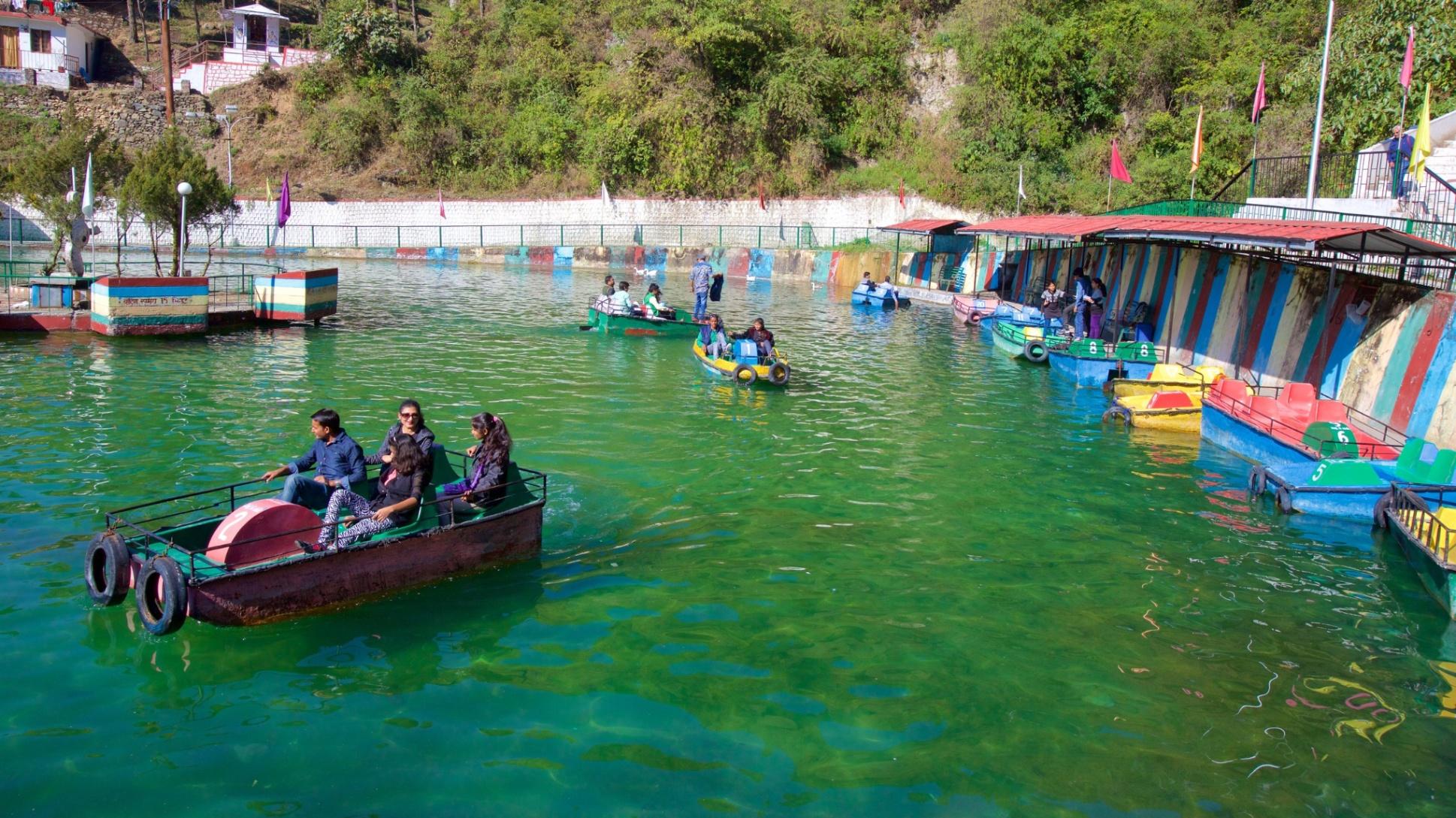 Explore Adventure and Beauty at Mussoorie Lake!