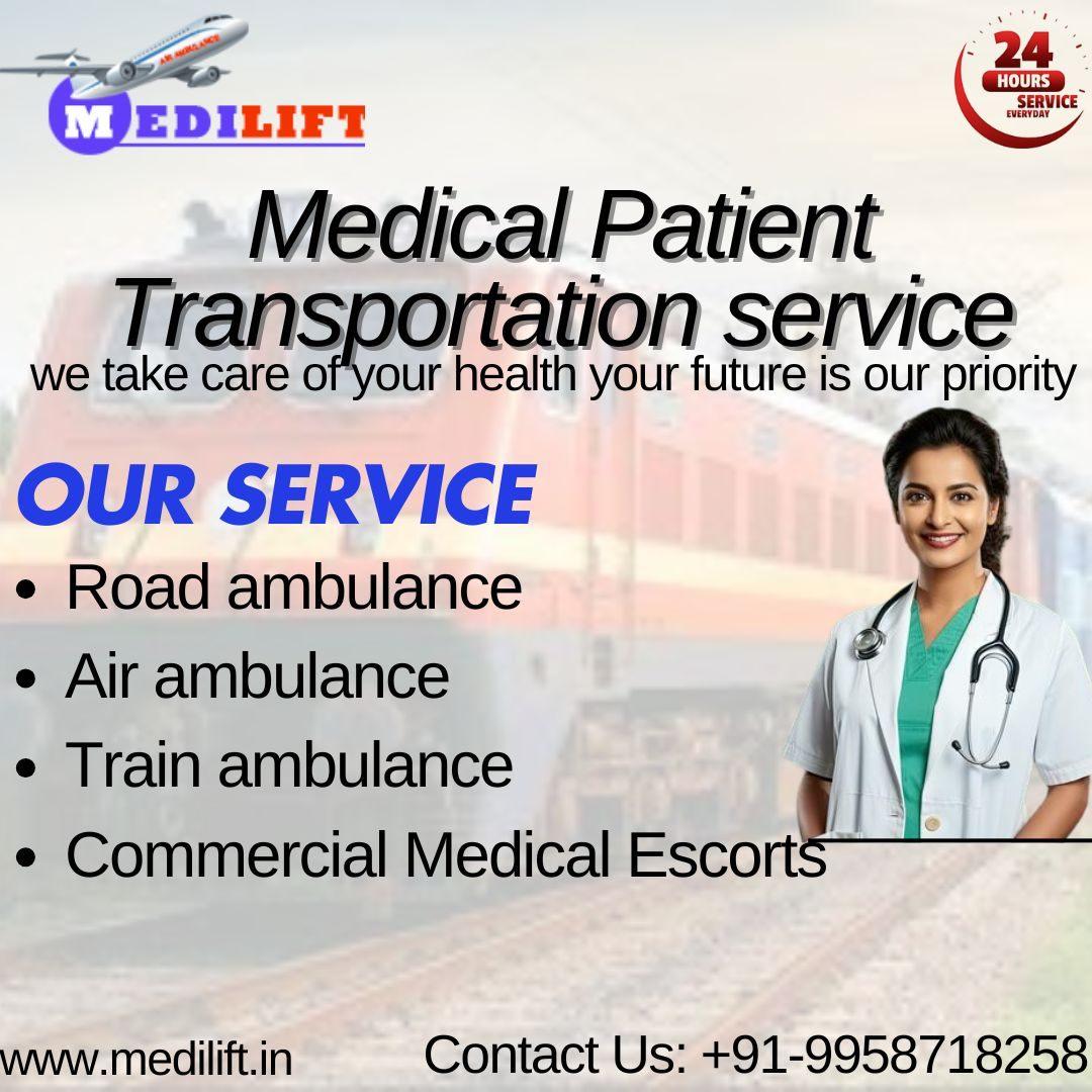 All equipment are carried by Medilift Train Ambulance Service in Mumbai 