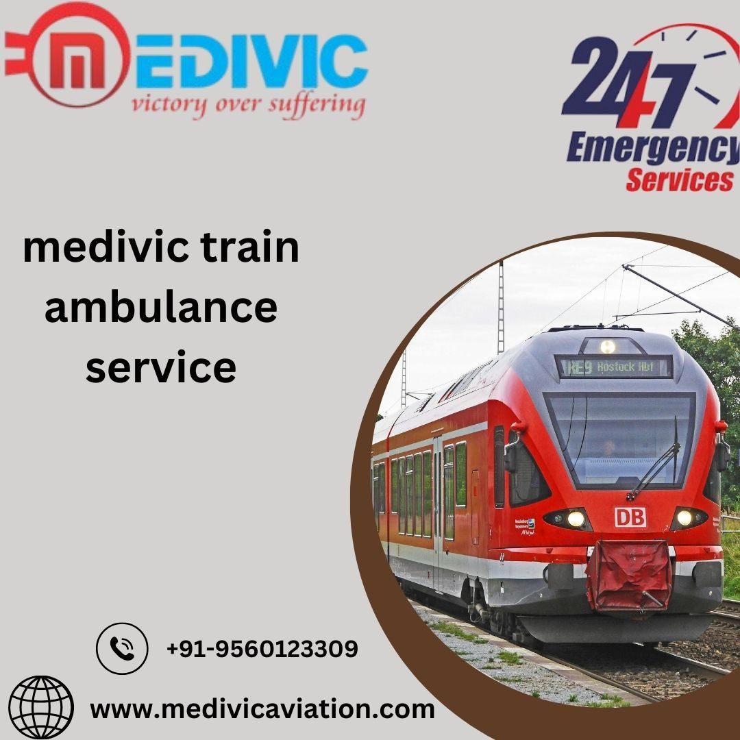Medivic Aviation Train Ambulance Service in Mumbai transfer