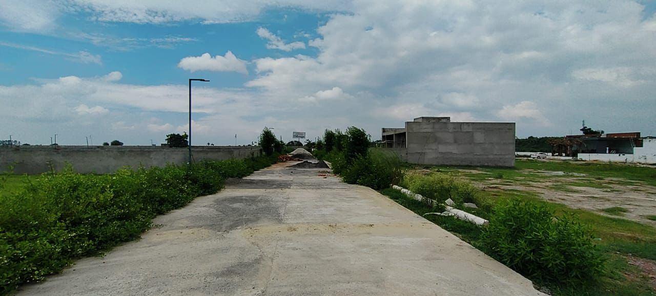 Jewar Airport Investment 