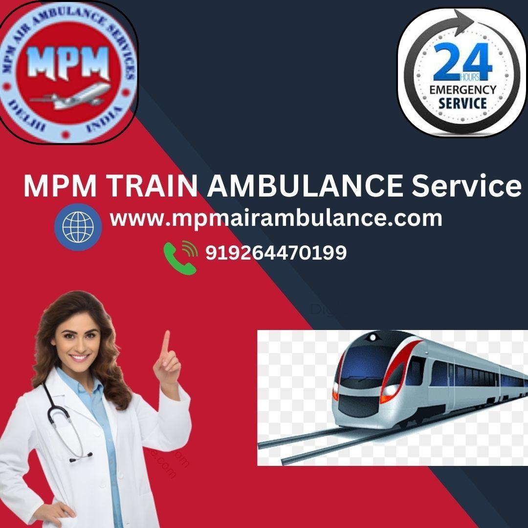 Book High-tech MPM Train Ambulance from in Darbhanga with Life-care Medical Team