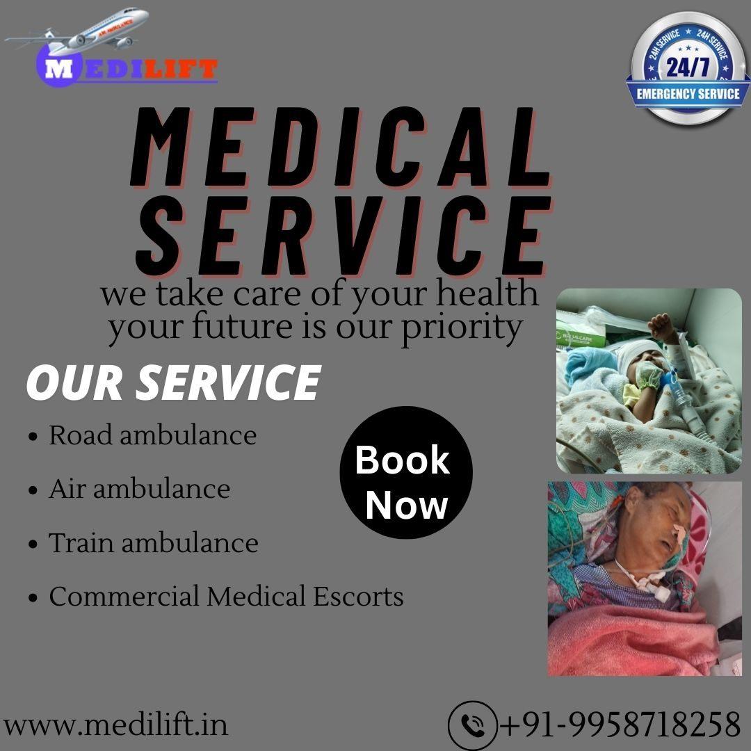 Book a Medilift Train Ambulance Service in Guwahati