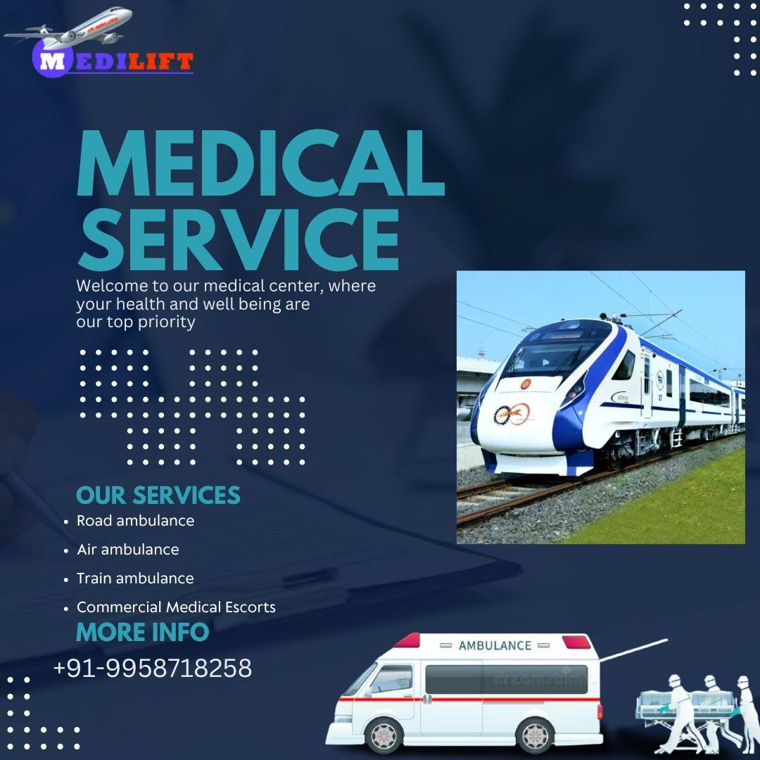 Medilift Train Ambulance in Kolkata Patient Medical Transfer 24/7