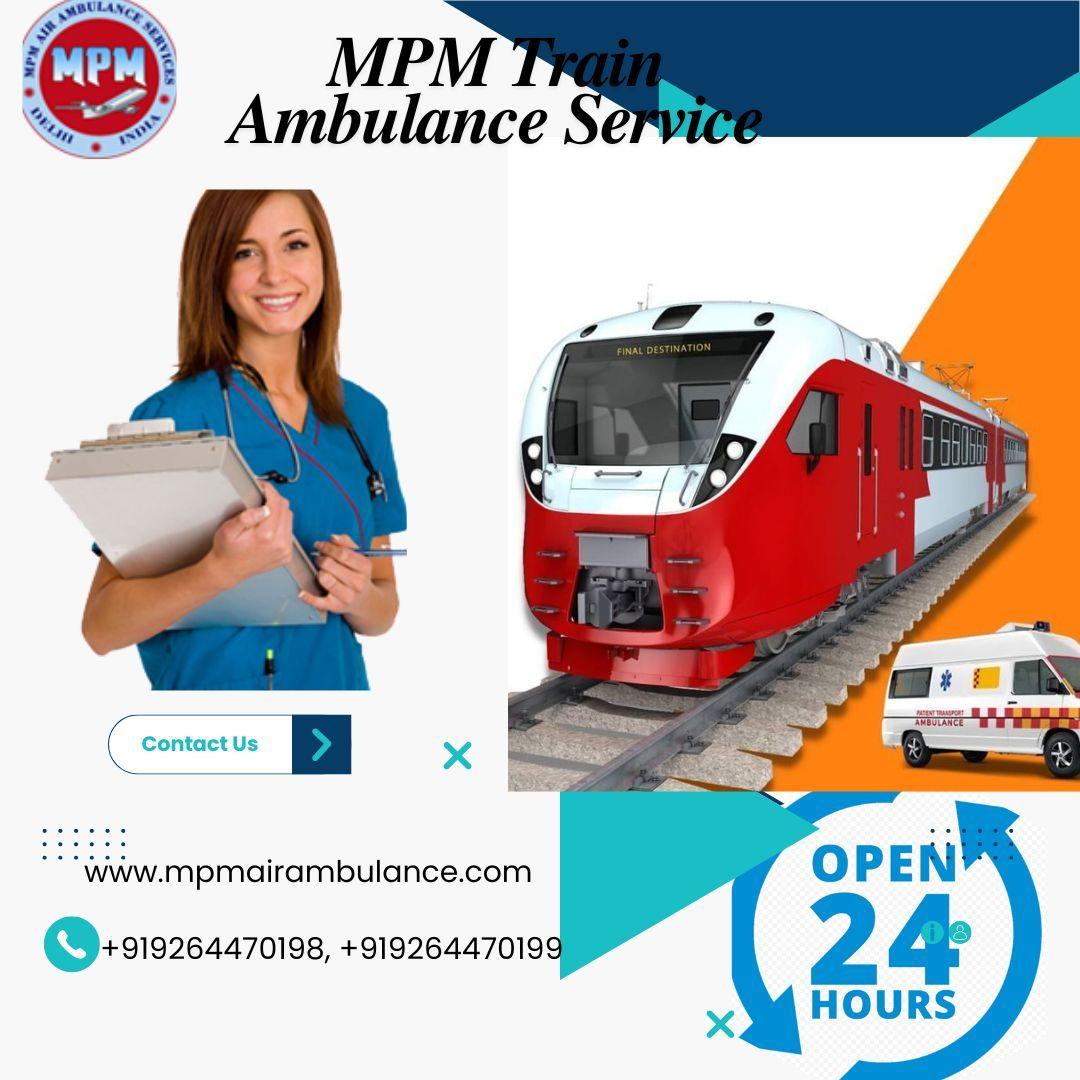 Kolkata MPM Train Ambulance Offers Bed-To-Bed Patient Care 