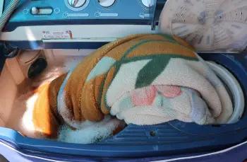 Top Laundry & Dry-Cleaning in Mahesh Nagar,80 Feet, Jaipur