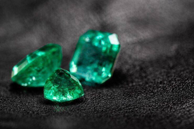 buy emerald gemstone online in ahmedabad