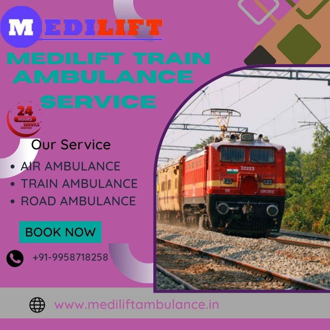 Medilift Train Ambulance in Lucknow Provides a Safe Environment for Transfer