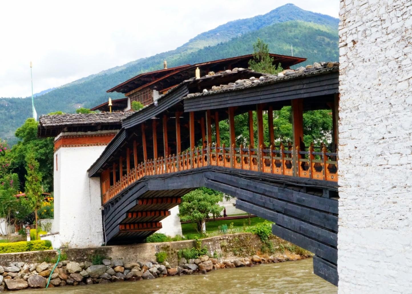 Bhutan package tour from Pune | Book Now 