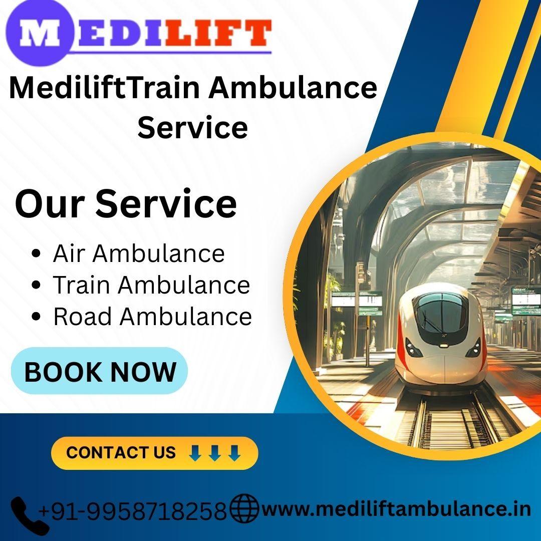Medilift Train Ambulance in Delhi provides the Best Care while traveling