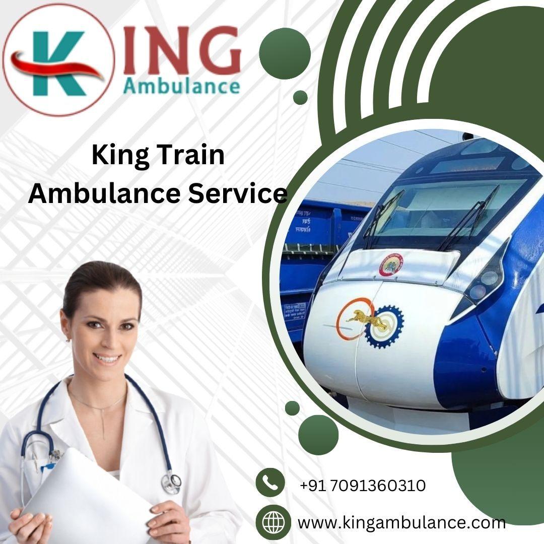 Select  king Train Ambulance for 24-hour Care during Transfer in Siliguri
