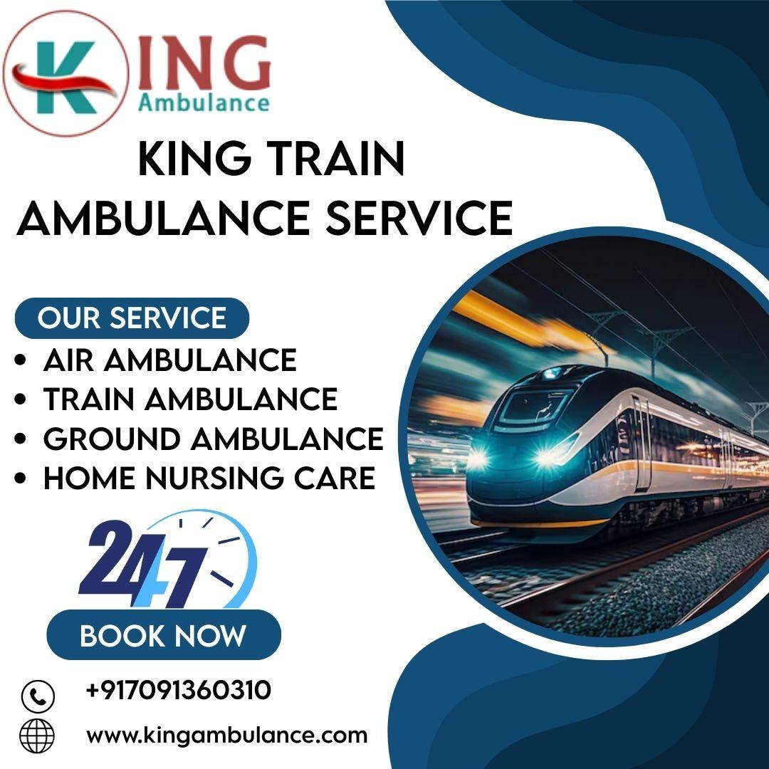 King Train Ambulance Service in Kolkata takes the patient to the health center