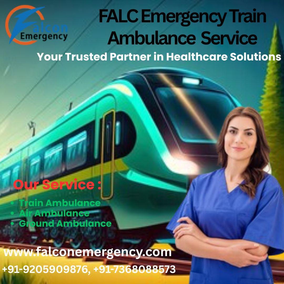 FALC Emergency organizes vital transfers in train ambulance in Delhi