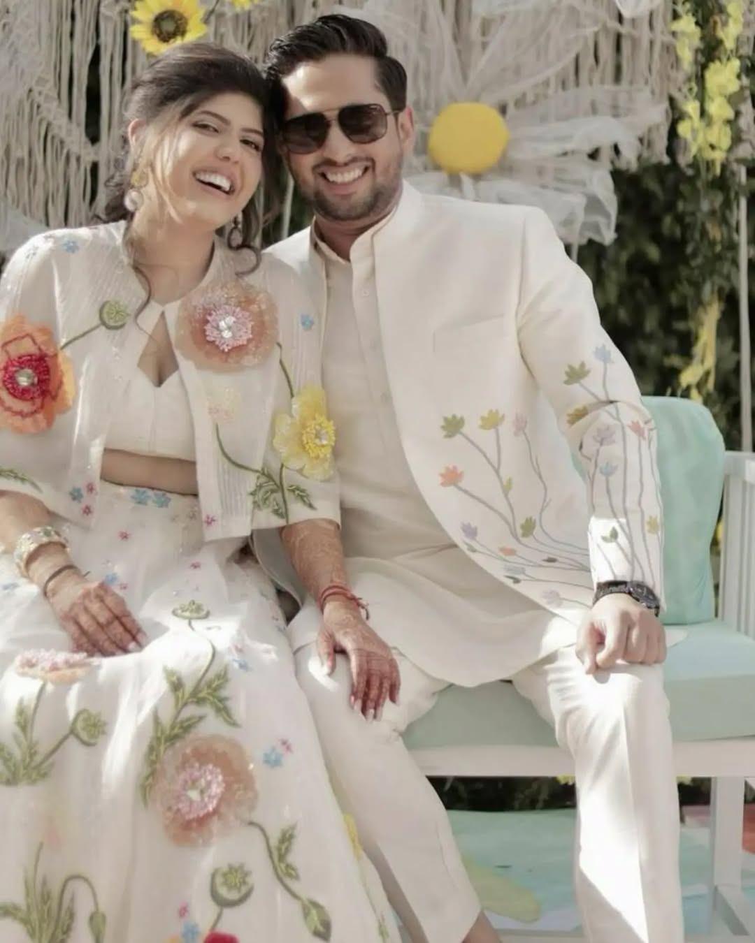 Pre wedding dresses on rent in Jaipur