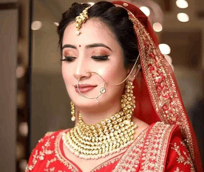 Best Bridal Makeup artist in Lucknow