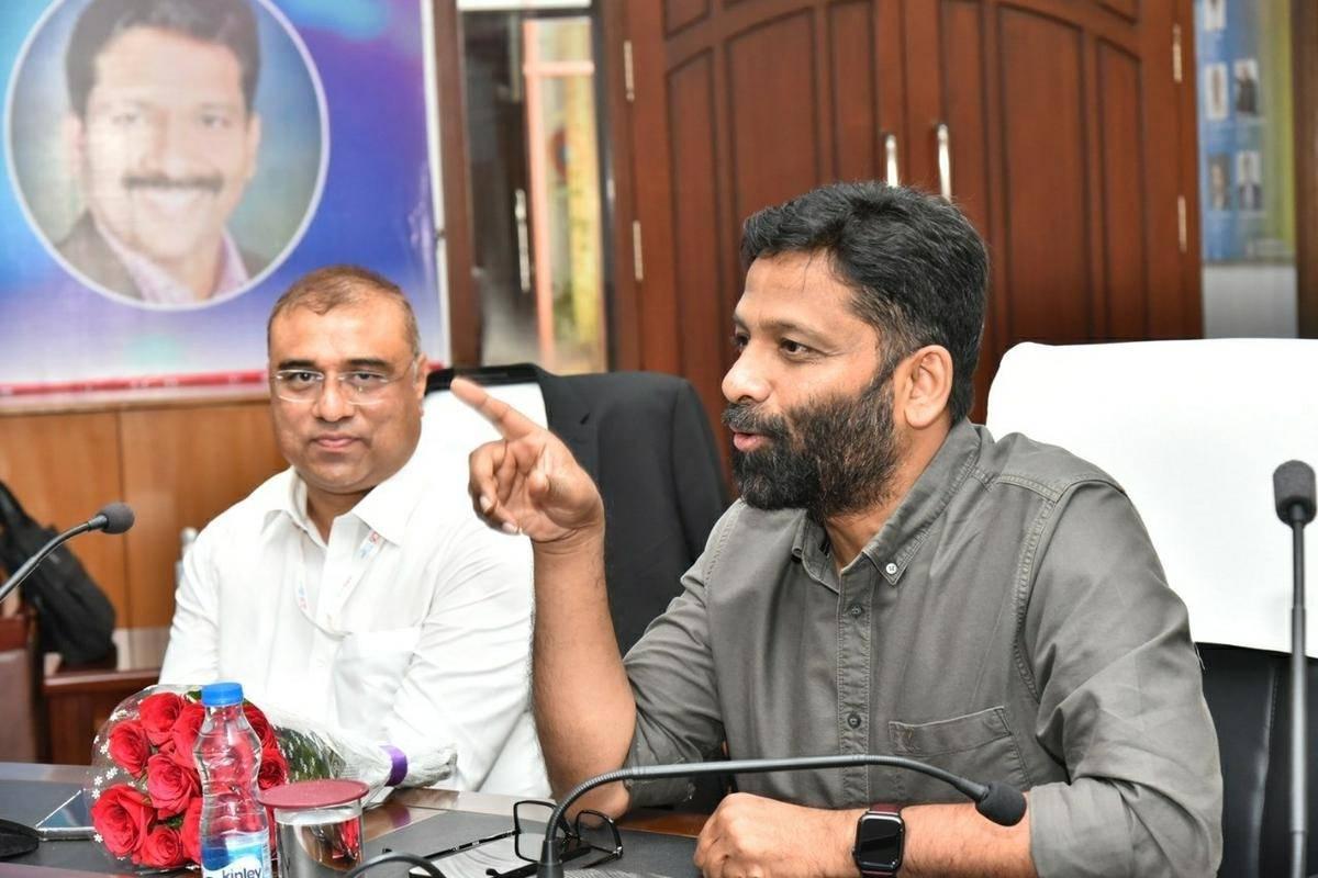 Dr. Es. Chakravarthy Vice President Drives Hyperautomation Strategy at TCS