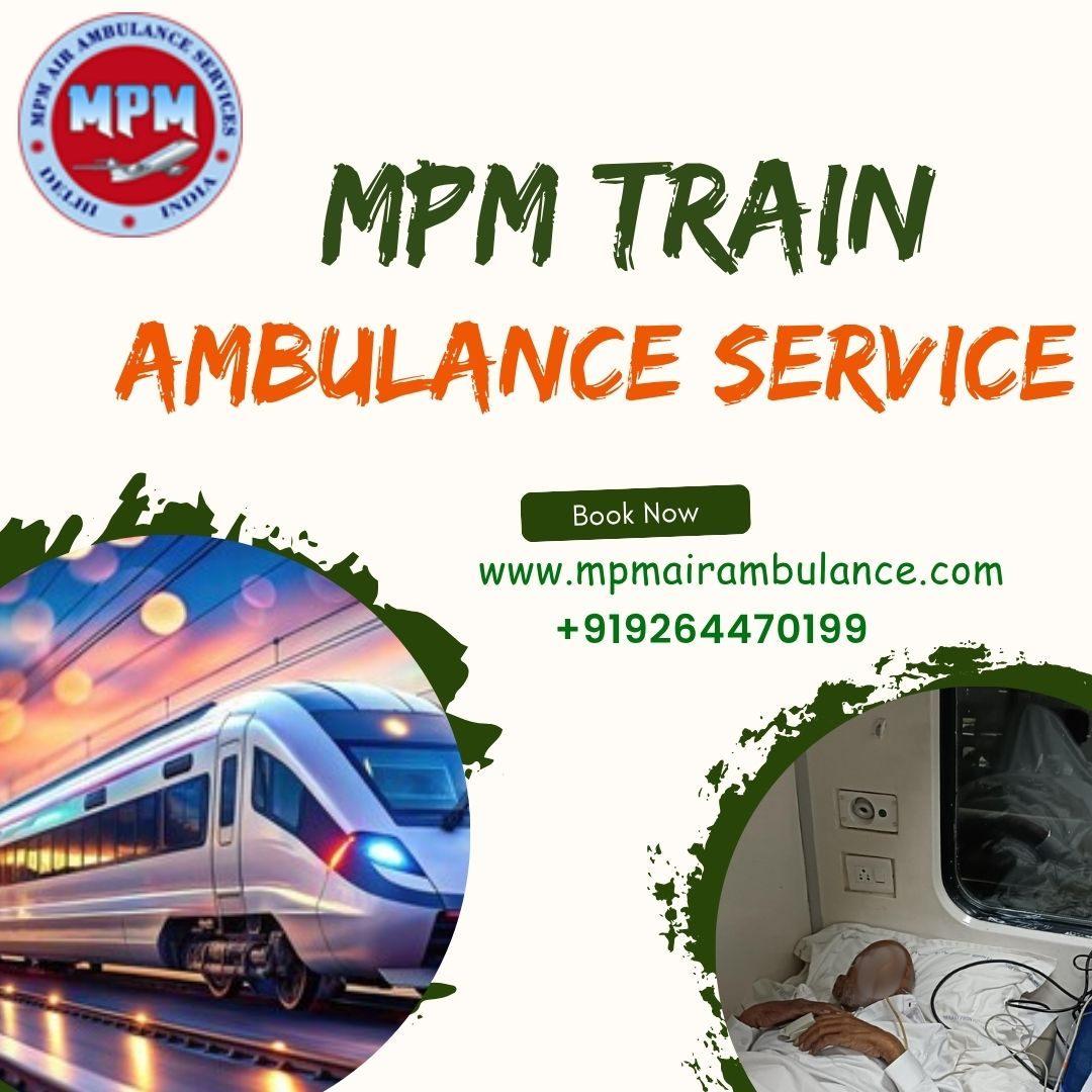 MPM Ensures All Decisions are Explained Beforehand in Patna in a Train Ambulance