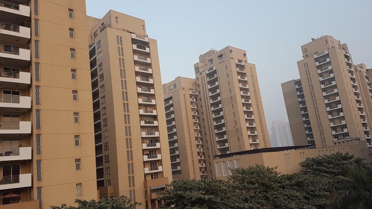 Luxury Residences At Emaar The Palm Springs Gurgaon