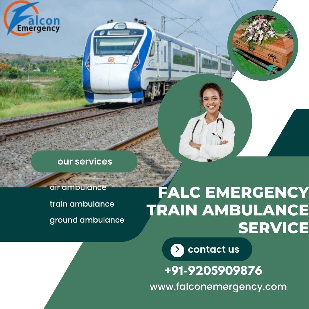 FALC  Assists You in Gently Moving the Dead Body in Nagpur in its Ambulance