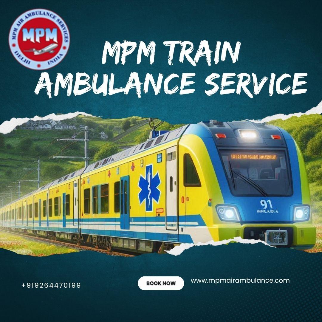 MPM Train Ambulance in Kolkata Moves Fast to Transfer Patients