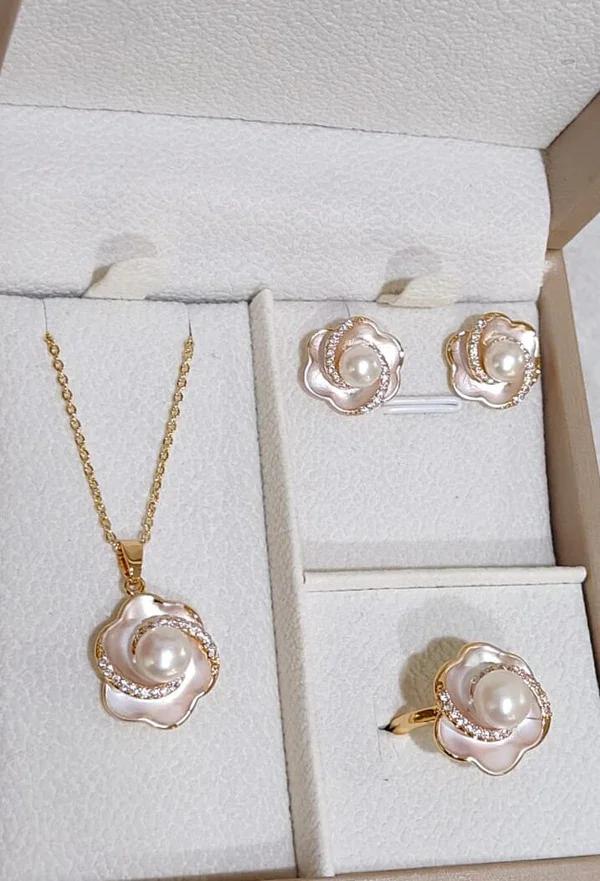 LP Jewel | Pearl Combo Sets | Blossom Pearl Elegance Combo Set 