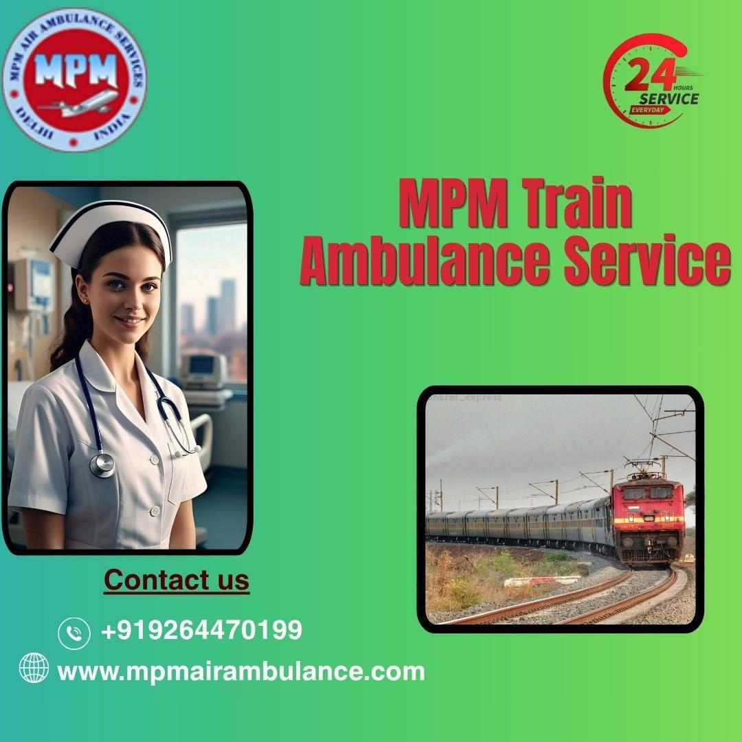 MPM Train Ambulance in Bangalore Also Provided a Team of Doctors and Nurses