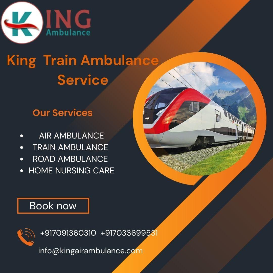 King Train Ambulance in Nagpur transfers patients at very low rates 