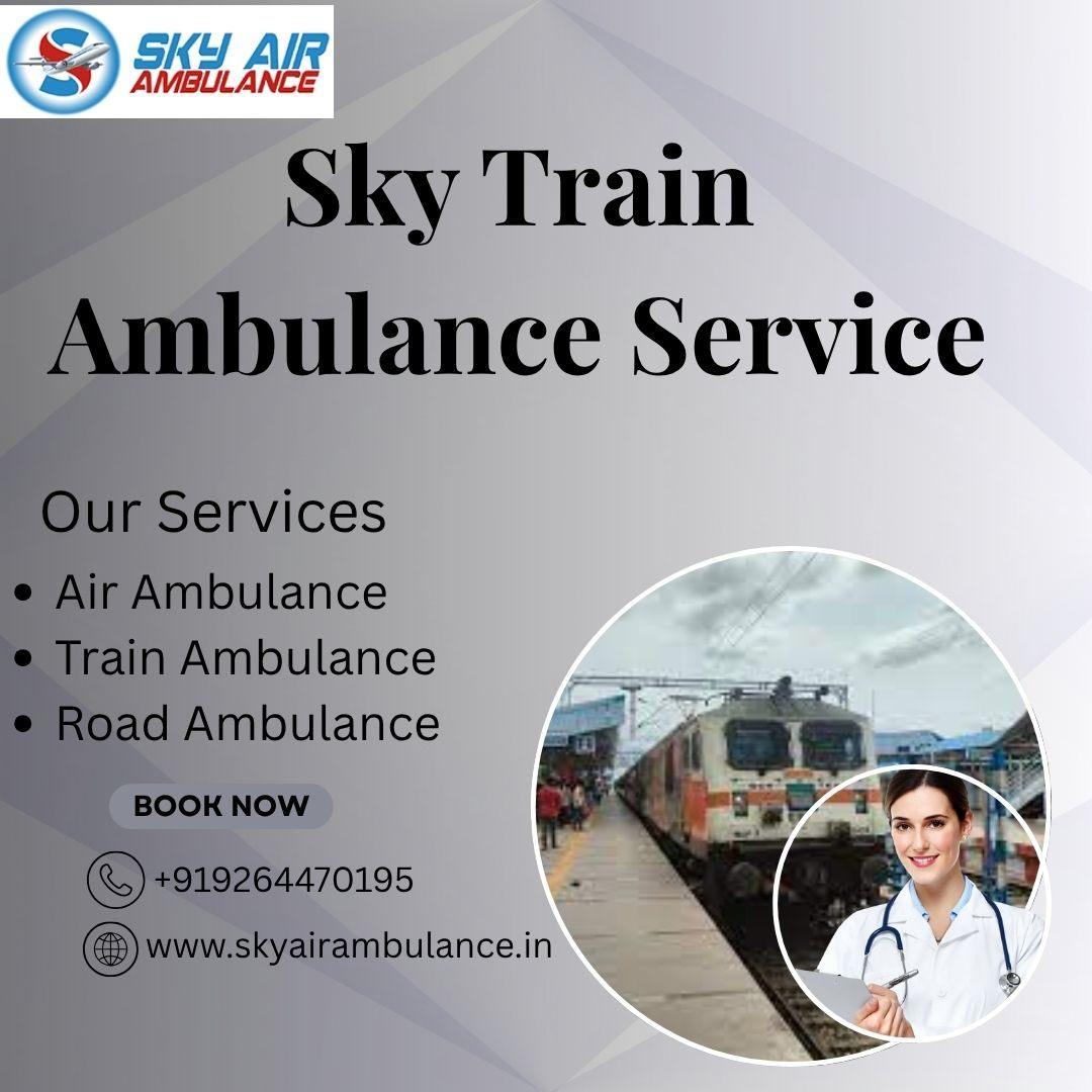 Use Sky Train Ambulance Service in Bhopal under Doctor Assistance Team