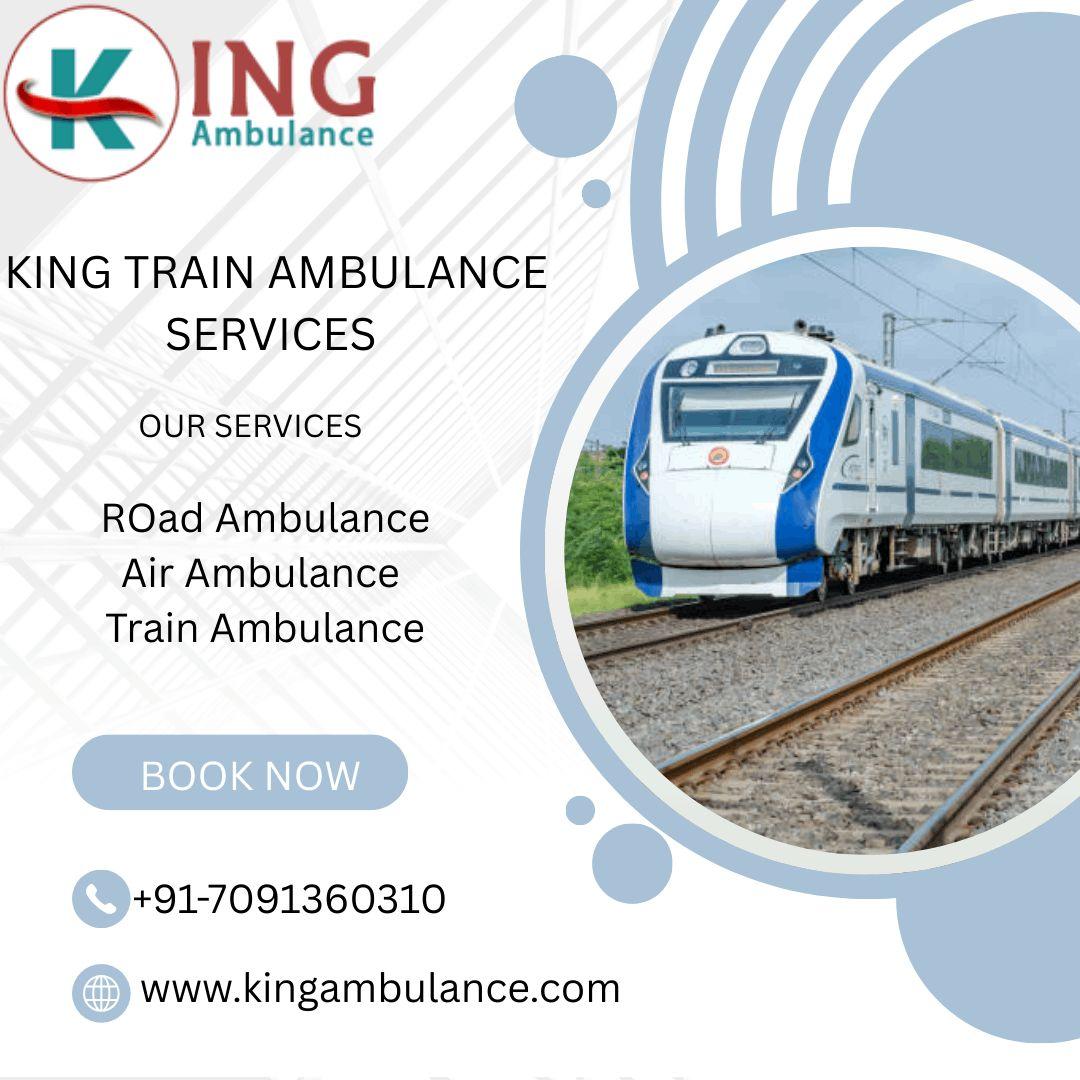Book King Train Ambulance service in Siliguri for your patient now  
