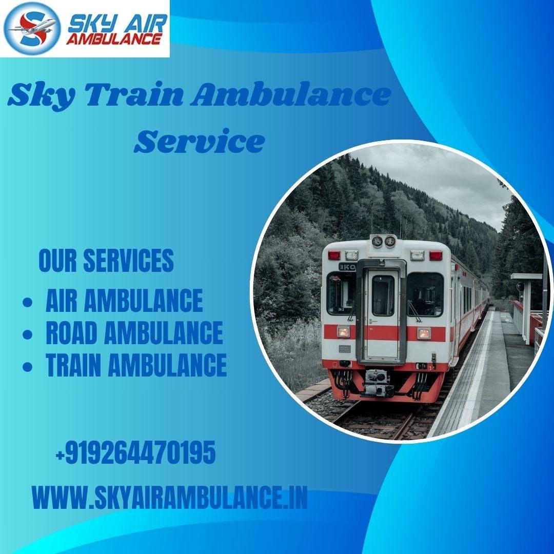 Select the Sky Train Ambulance Service in Delhi to transport the patient safely