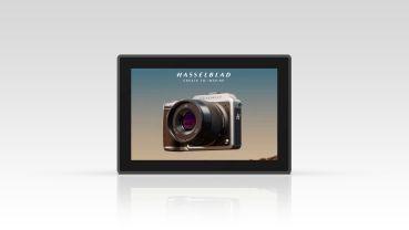 How Large Touch Displays Improve Workflow in Industrial Settings