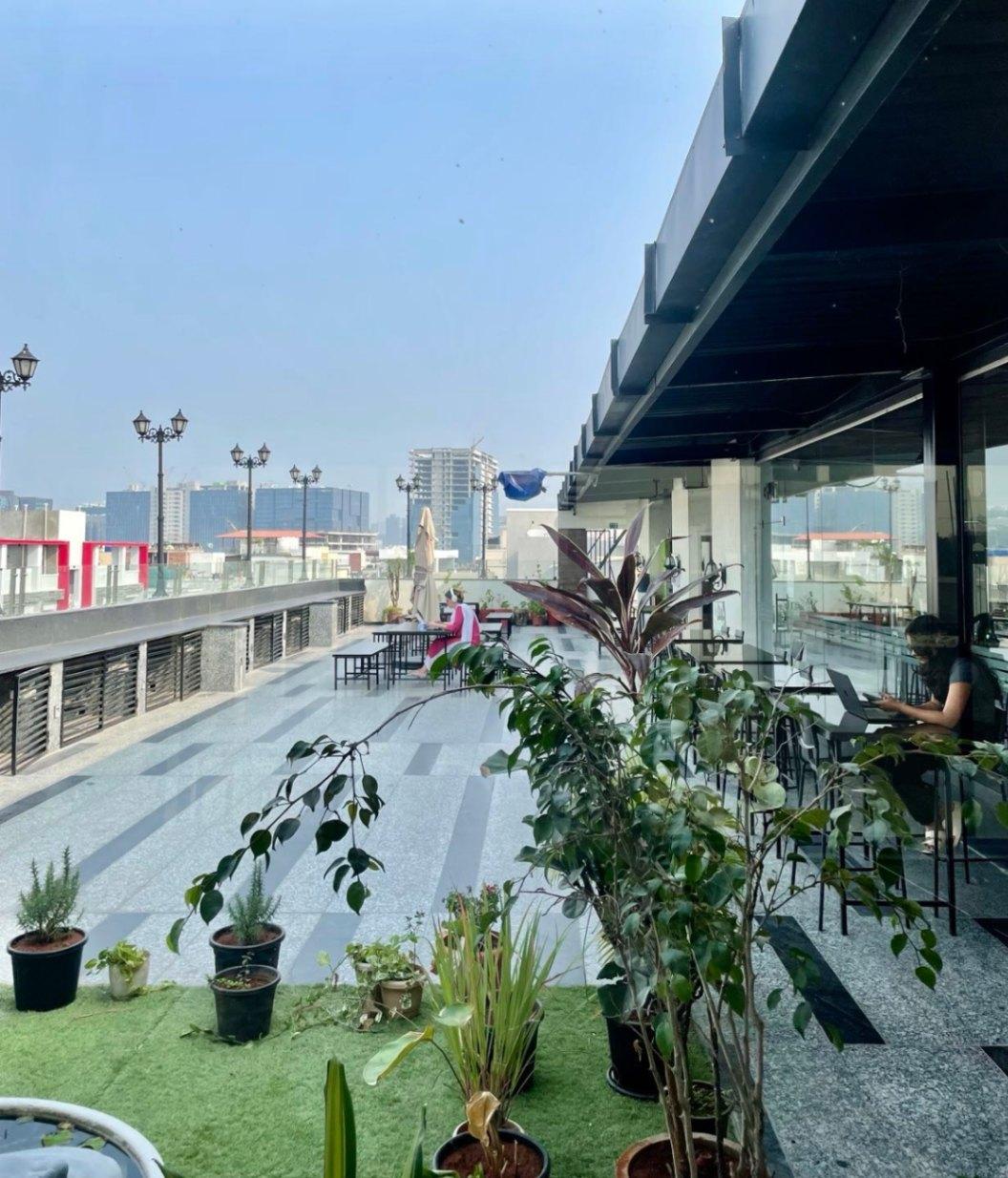 Top rated coliving spaces in hyderabad - Livingquarter