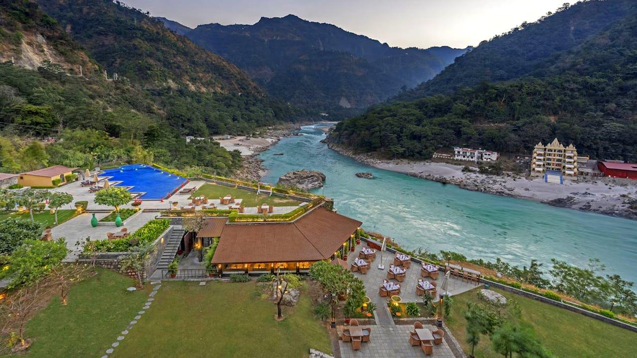 Experience River Rafting Near Kanatal Hills