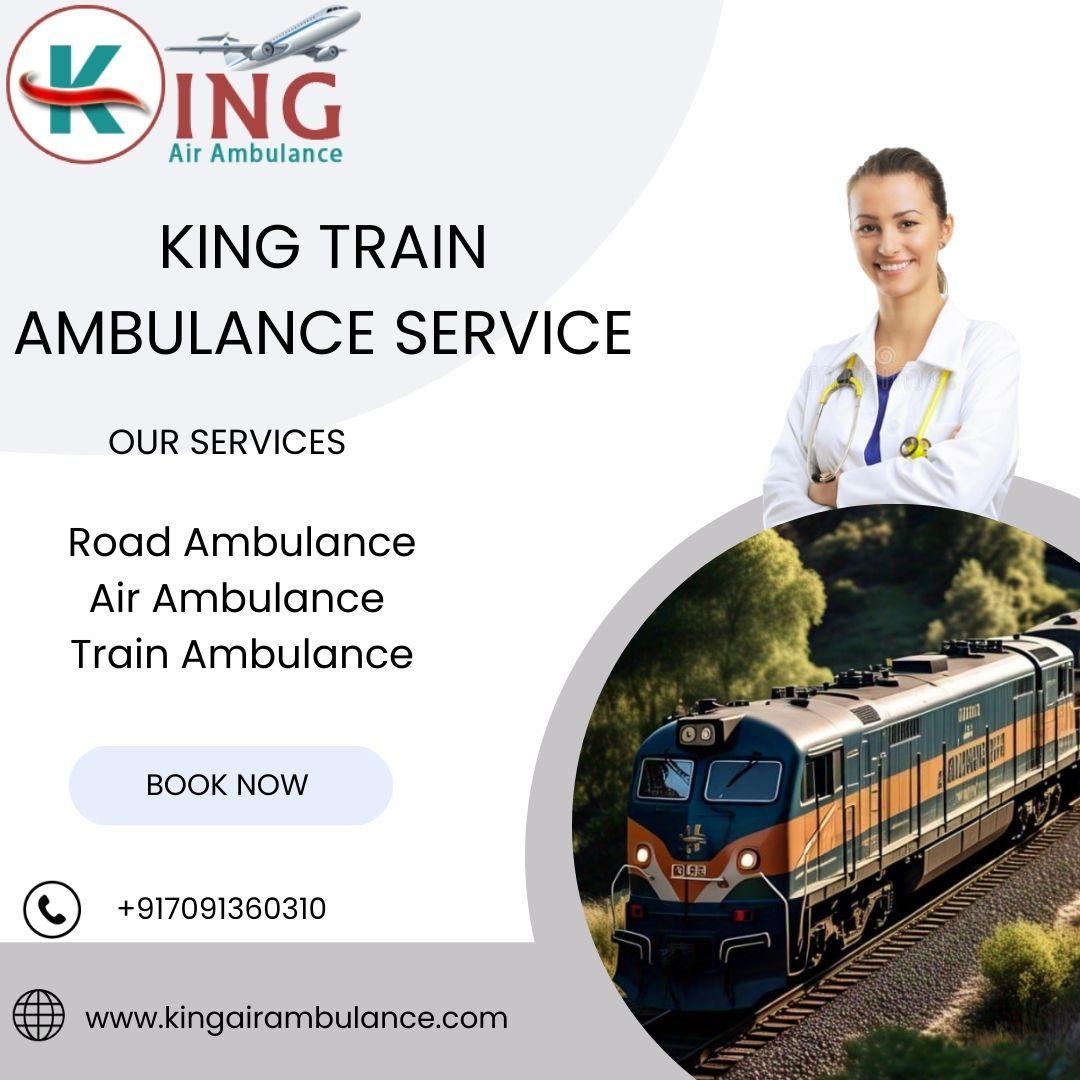 Book the most convenient train ambulance service for your sick patient in Delhi