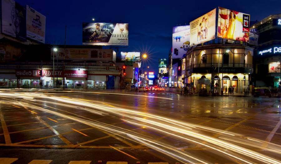 Explore Bangalore the Smarter Way With Olyezy Cabs