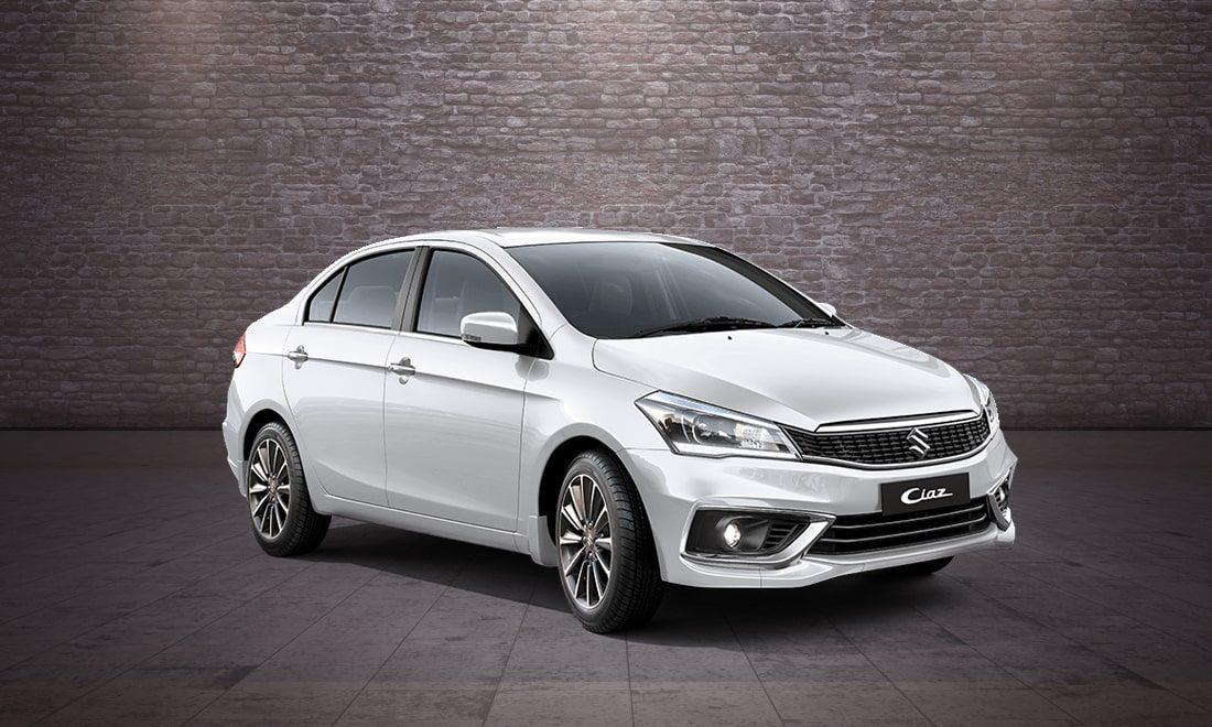 Olyezy Cabs Taxi Service near Majestic Bangalore