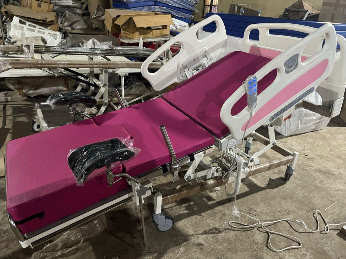 Best Hospital Bed Manufacturer in India